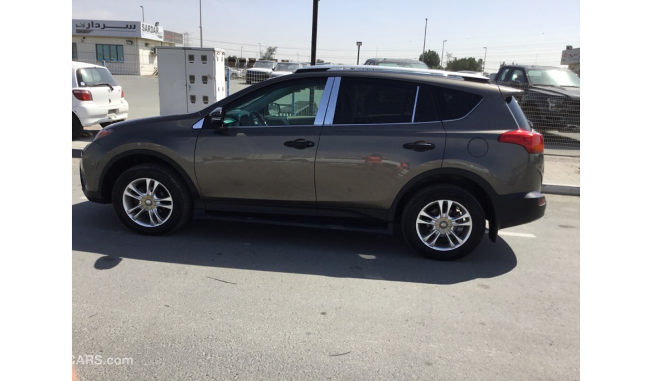 Toyota RAV4 TOYOTA RAV4 COLOUR BROWN 2013