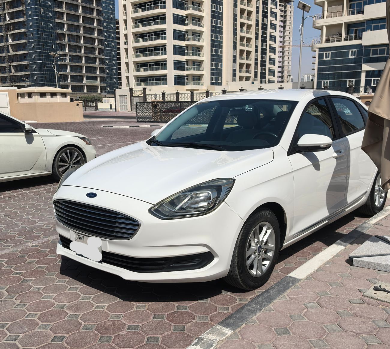 Ford Escort 1.5 mid option