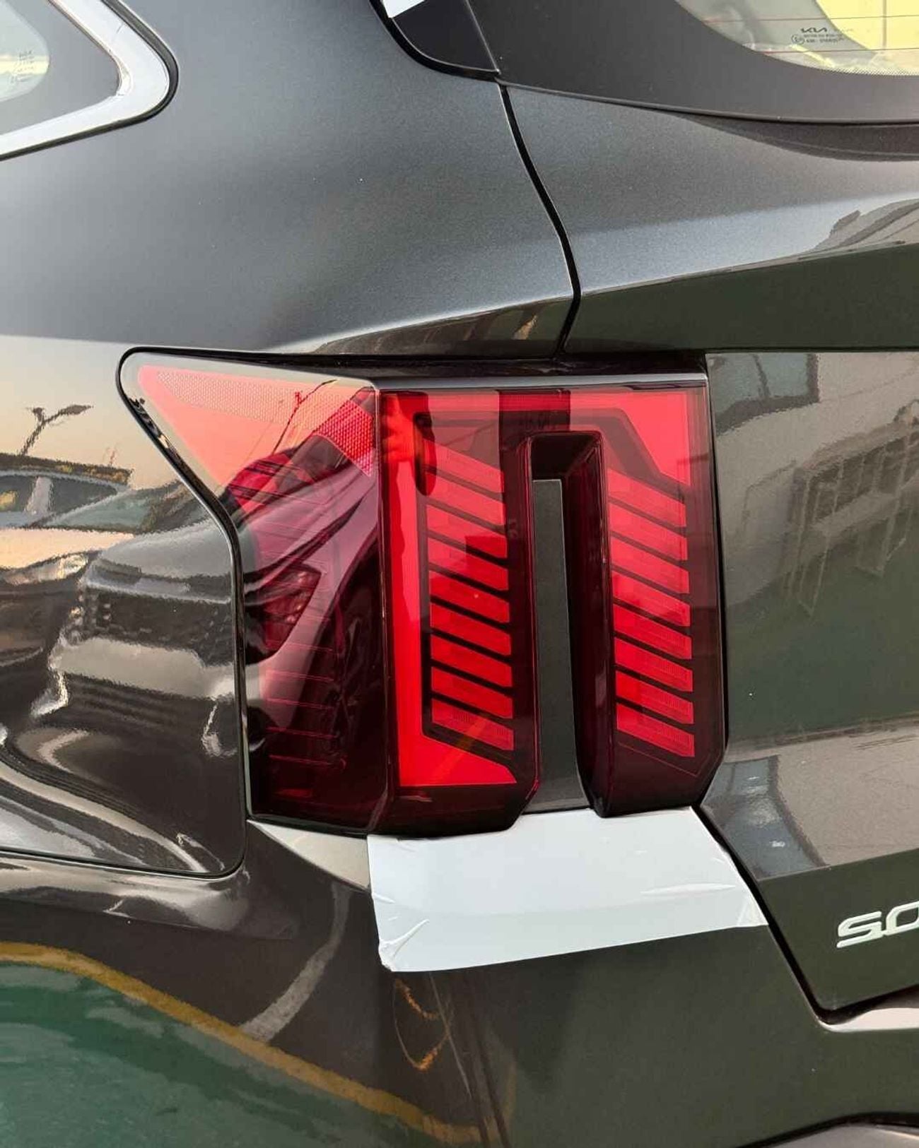 Kia Sorento 1.6T (HYBRID) - 2025 MODEL -MID OPTION