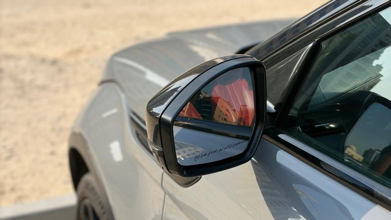 لاند روفر رينج روفر LAND ROVER RANGE ROVER EVOQUE - 2.0L - PETROL - AUTOMATIC TRANSMISSION - 2015 MODEL YEAR