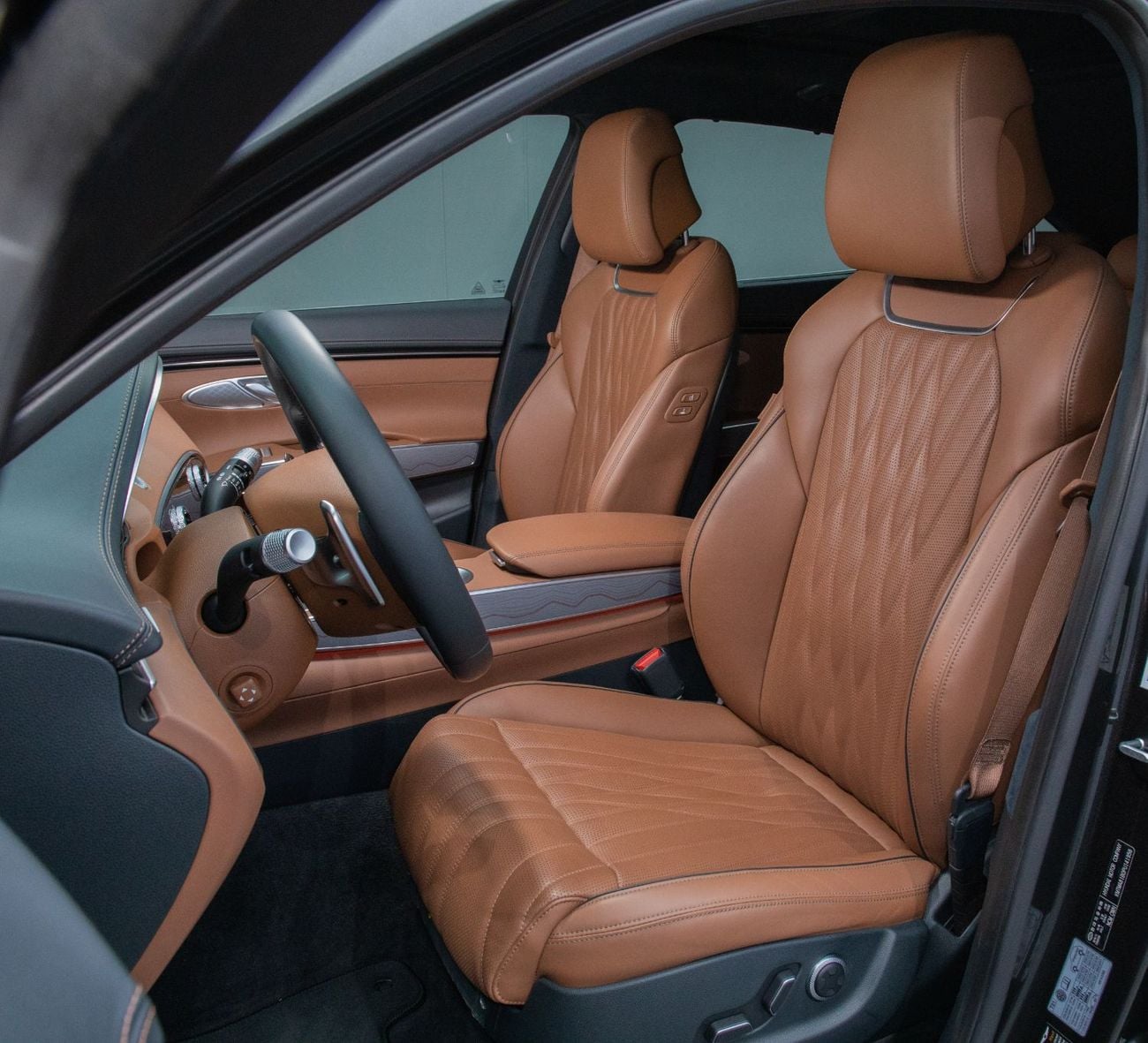 Genesis GV70 Premium