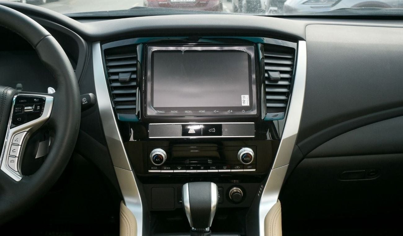 ميتسوبيشي مونتيرو سبورت Brand New Mitsubishi Montero Sport 2023 Export 3.0L A/T 4WD Petrol|White/Beige|