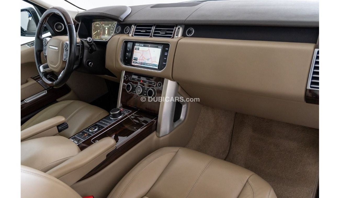 Land Rover Range Rover 2015 Range Rover Vogue SE / 5.0L V8