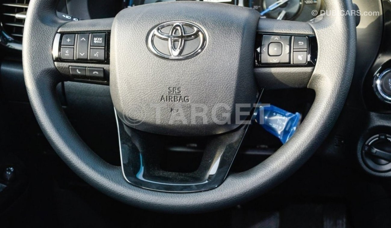 تويوتا هيلوكس Toyota Hilux Adventure 4.0L