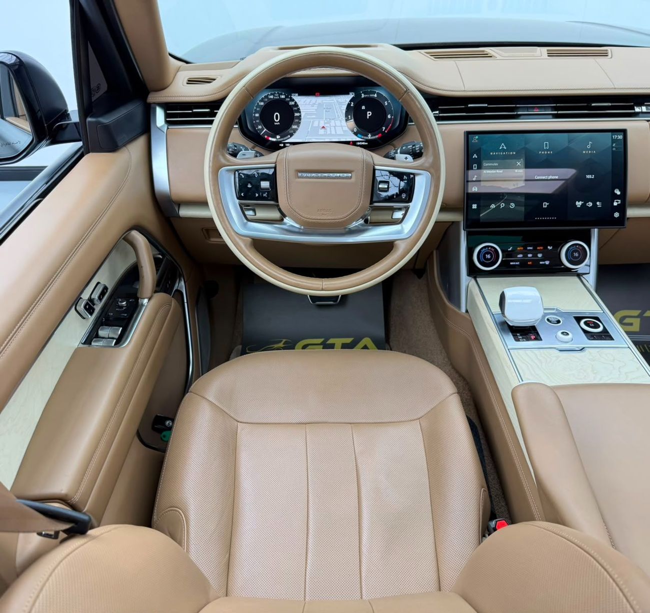 Land Rover Range Rover SV LWB P530