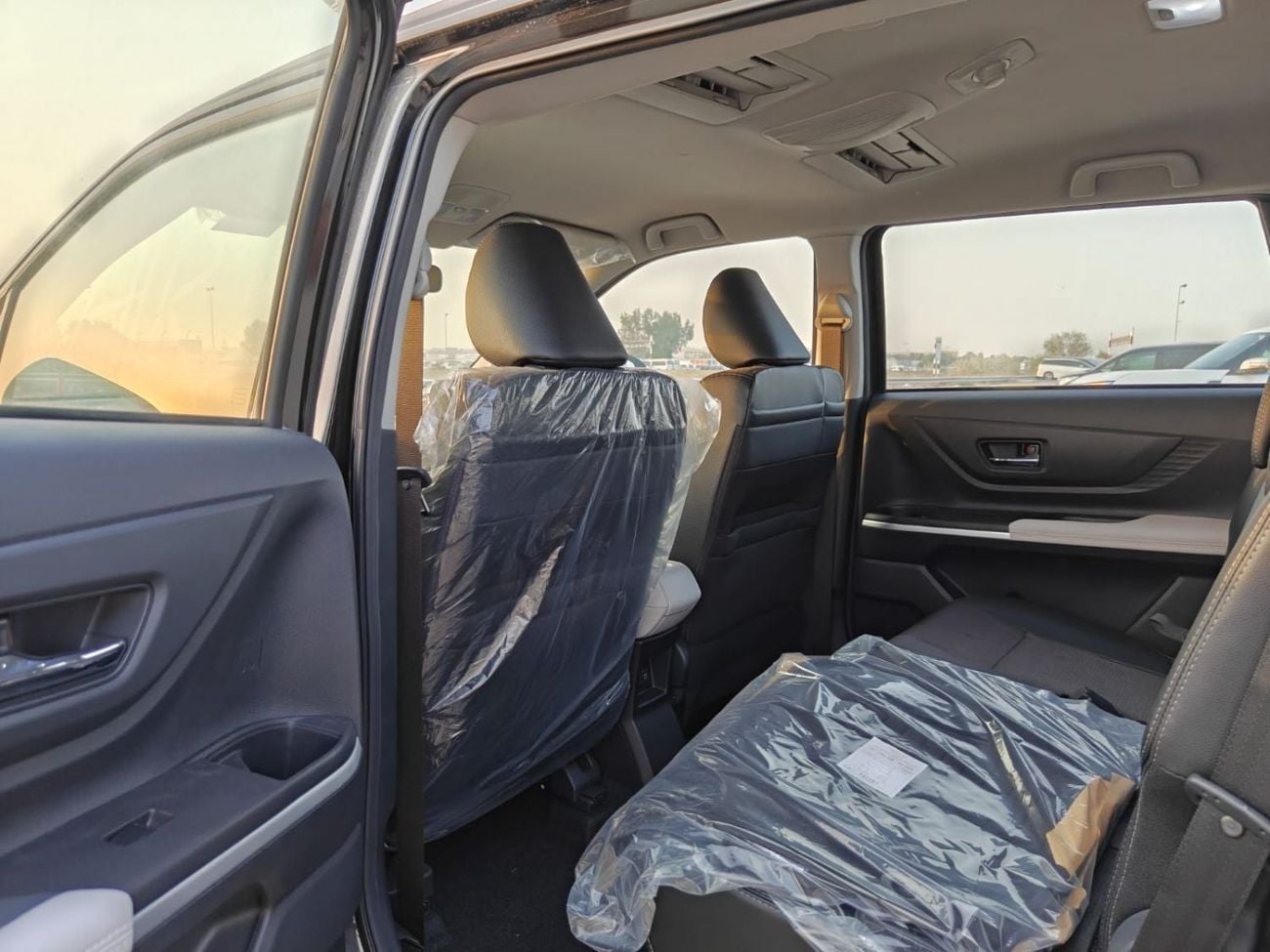 تويوتا فيلوز GX 1.5L FWD 5 DOOR