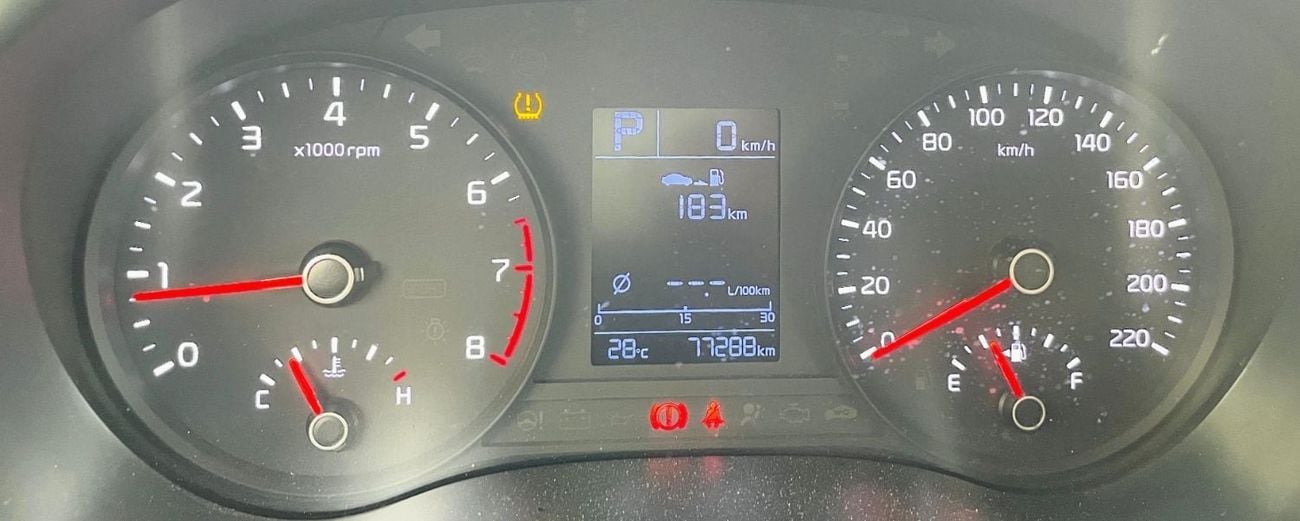 Kia Rio LX ACCIDENTS FREE - GCC - ORIGINAL PAINT - ENGINE 1400 CC - PERFECT CONDITION INSIDE OUT