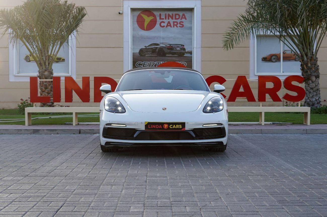 Porsche 718 Boxster Porsche 718 Boxster GTS Convertible 2018 GCC under Warranty with Flexible Down-Payment/ Flood Free.