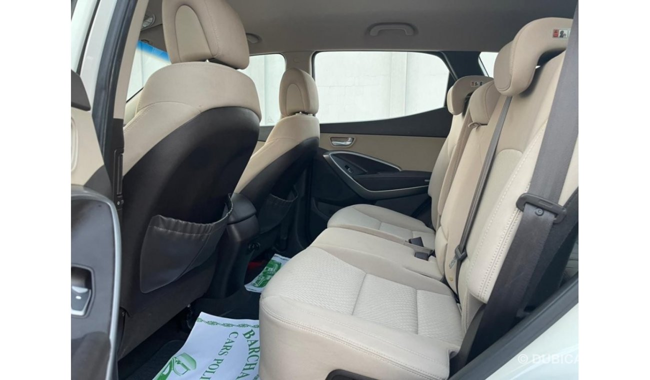 Hyundai Santa Fe Hyundai Santa Fe 2013 GCC without accidents, very clean inside and out