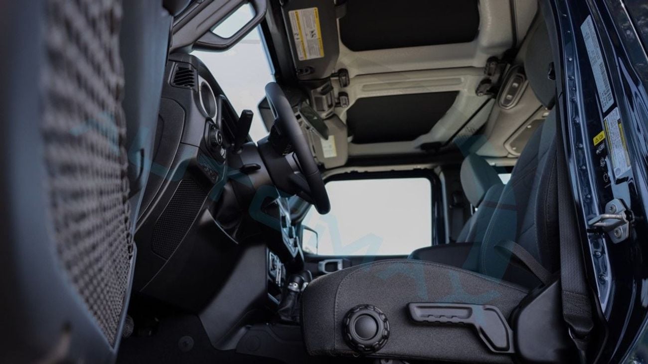 جيب رانجلر Unlimited Sport S I4 2.0T 2025 GCC 0Km With 3 Years Warranty Or 60,000 Km @Official Dealer