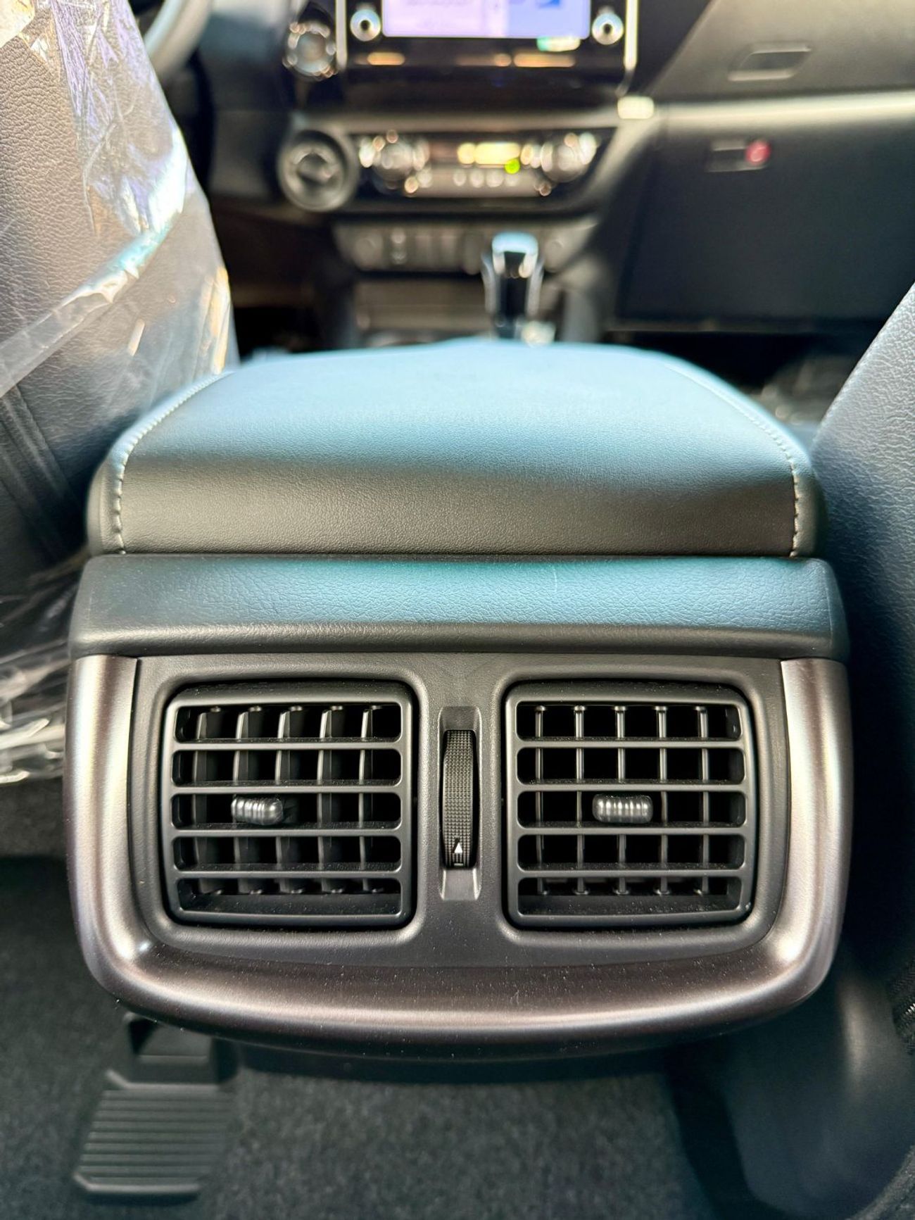 تويوتا هيلوكس Toyota Hilux GR Sport 4.0L