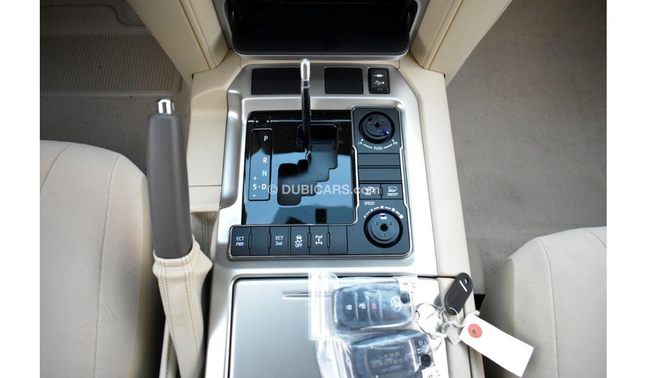 Toyota Land Cruiser 200 GXR V8 4.5L DIESEL AT