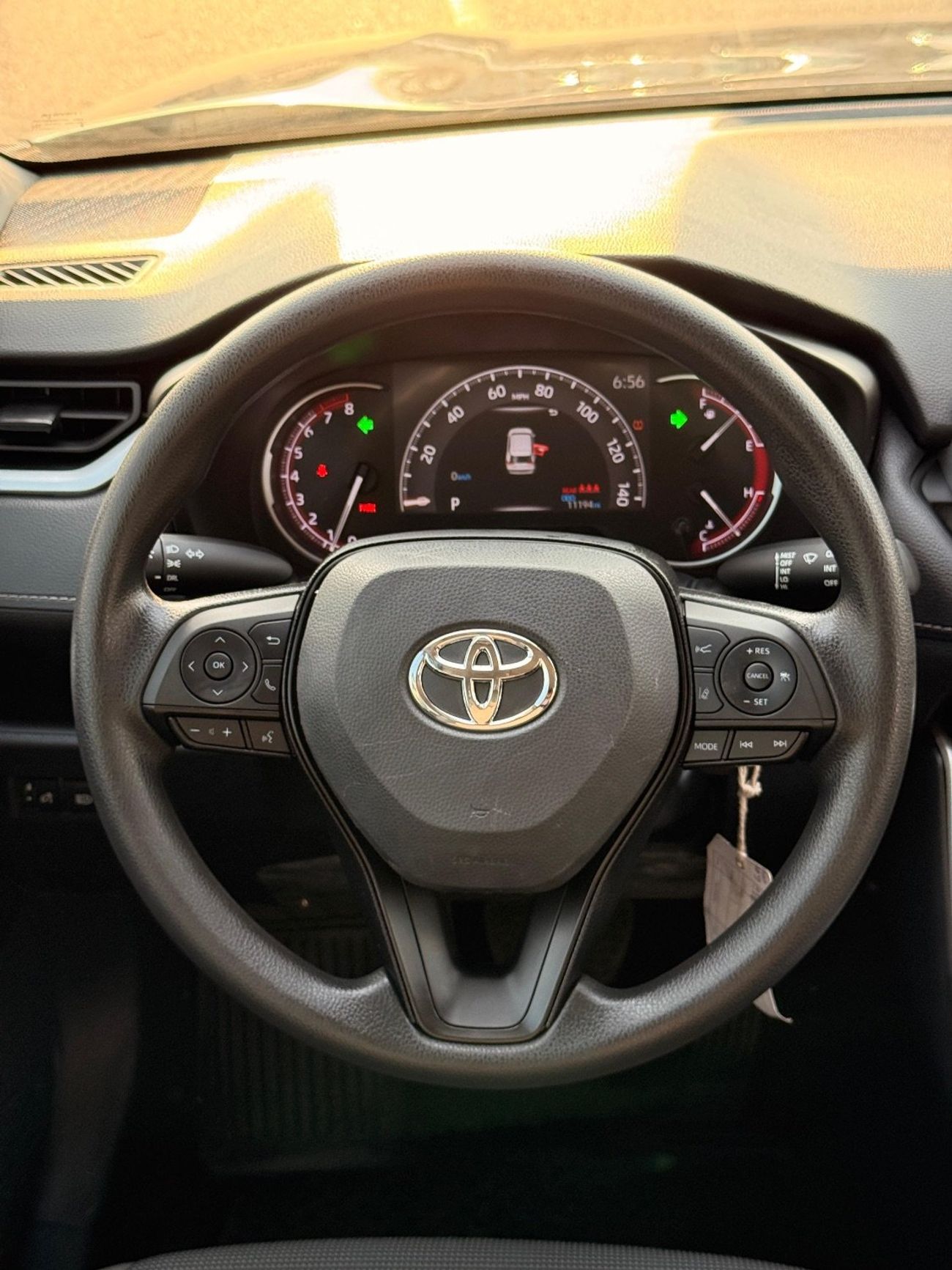 Toyota RAV4 2.5L (4WD) LE