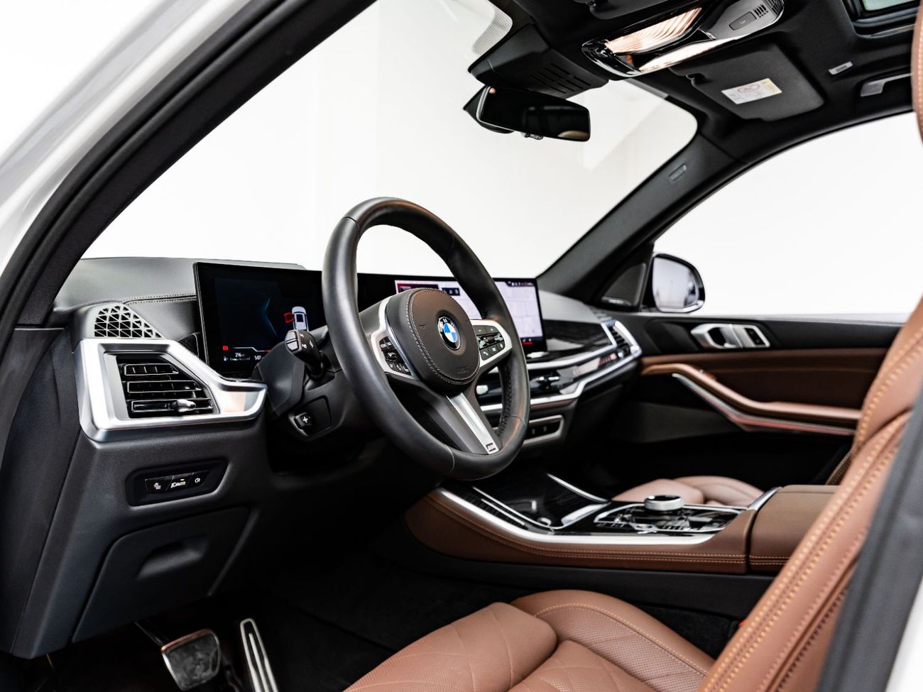 BMW X5 40i M Sport 3.0L 2025 BMW X5 xDrive 40i M Sport, 3.0 TC I6, AWD, 340bhp, 8 Speed Auto.