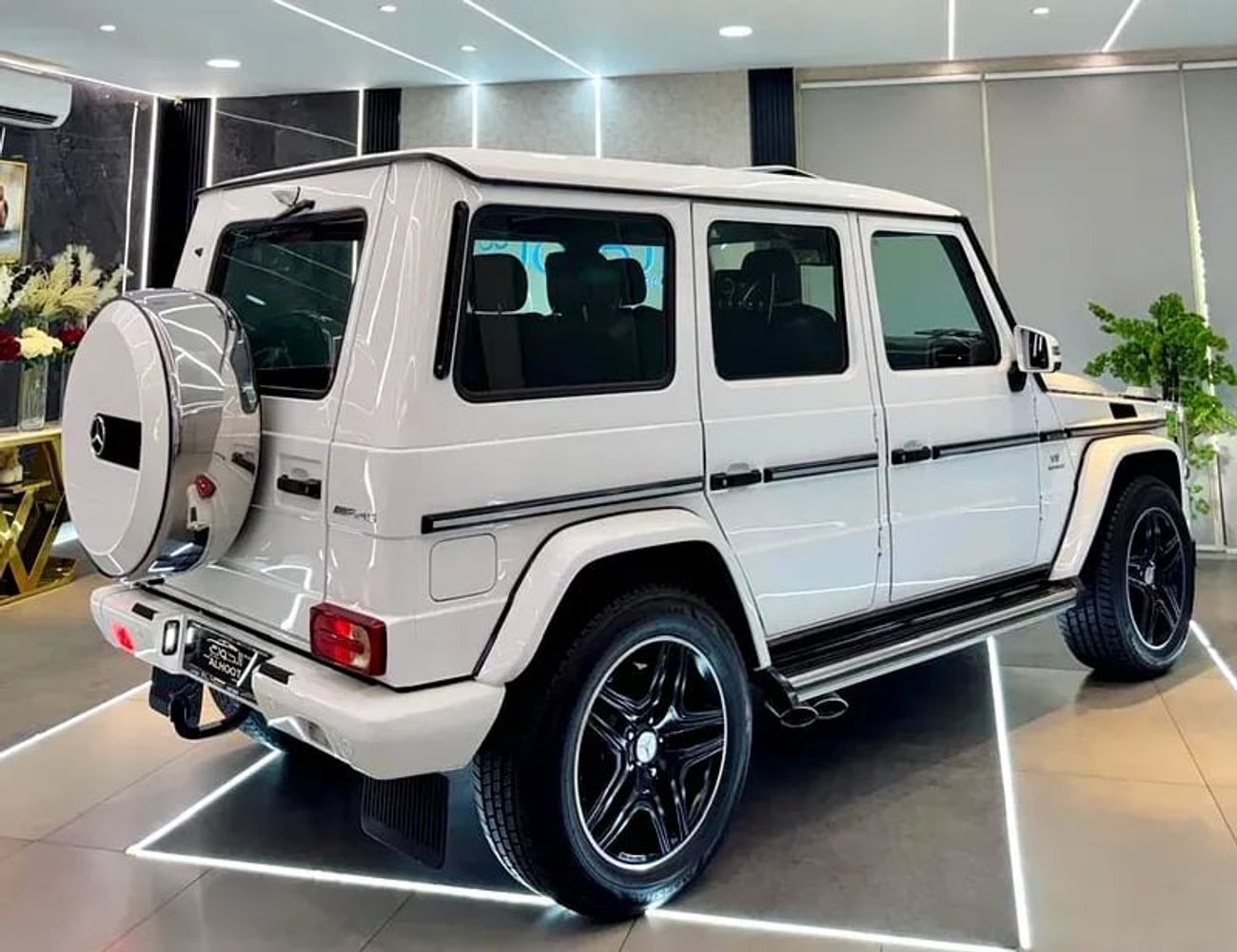 Mercedes-Benz G 63 AMG Std 5.5L