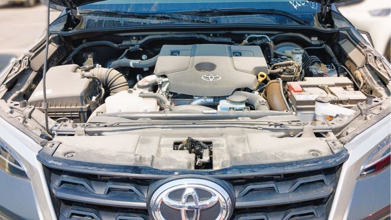 Toyota Fortuner Toyota Fortuner 2.4L Diesel GCC MID 2024YM