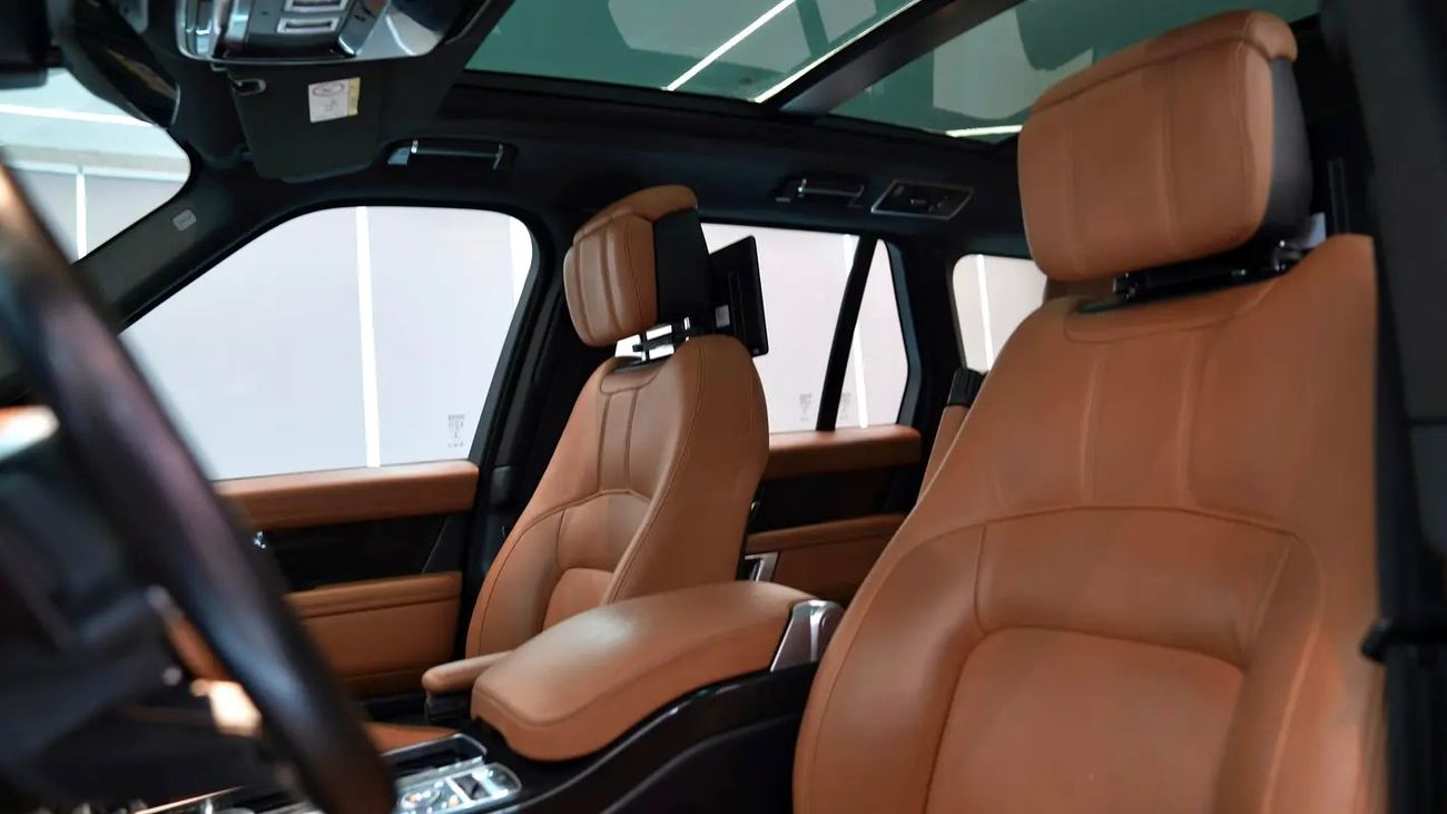 لاند روفر رينج روفر LWB Autobiography P400 3.0L AUTOBIOGRAPHY RR VOGUE || GCC II FULLY LOADED I| PANORAMIC I| SCREENS ||