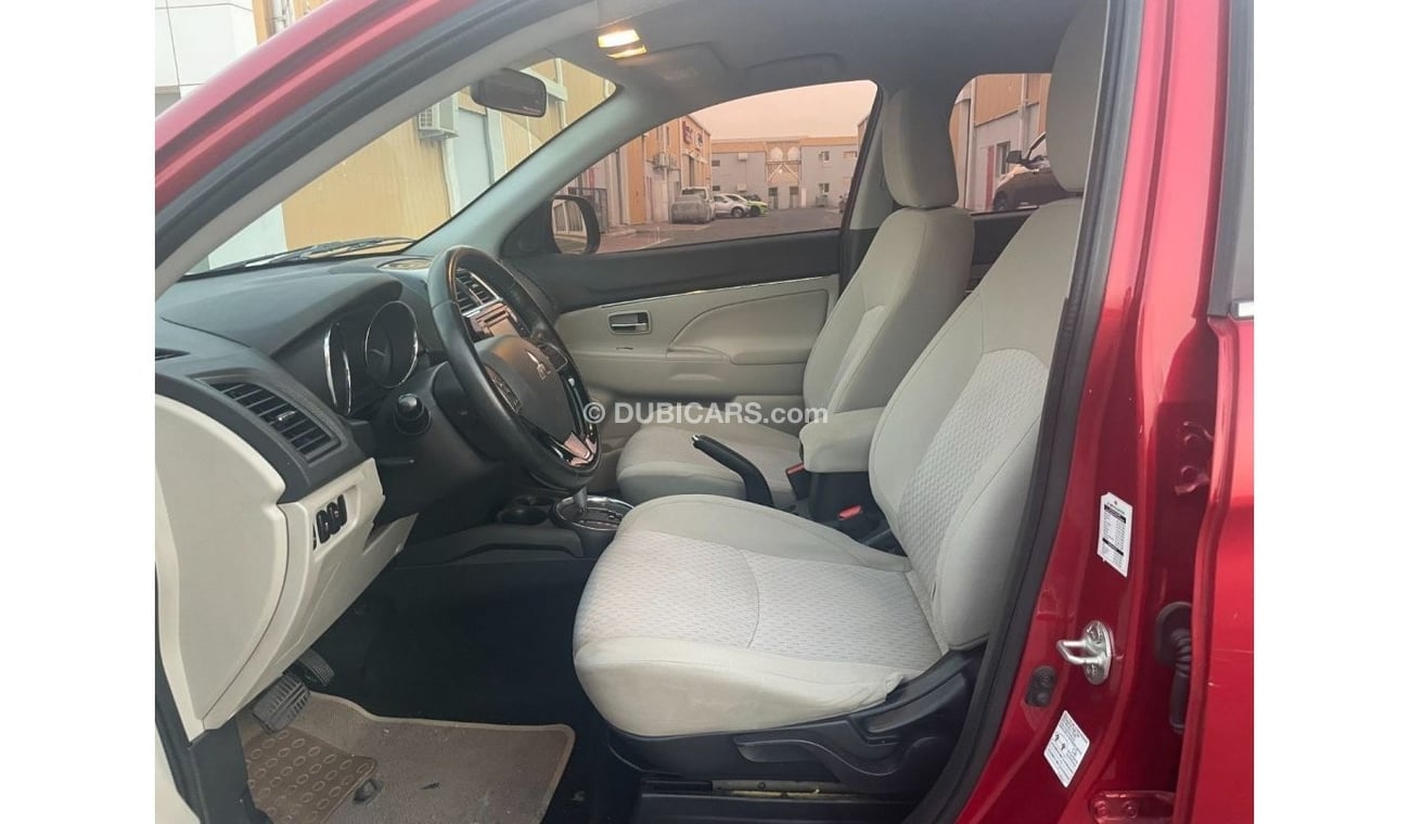 Mitsubishi ASX GLX Mid Model 2017 2.0L V4 - GCC specs / very clean