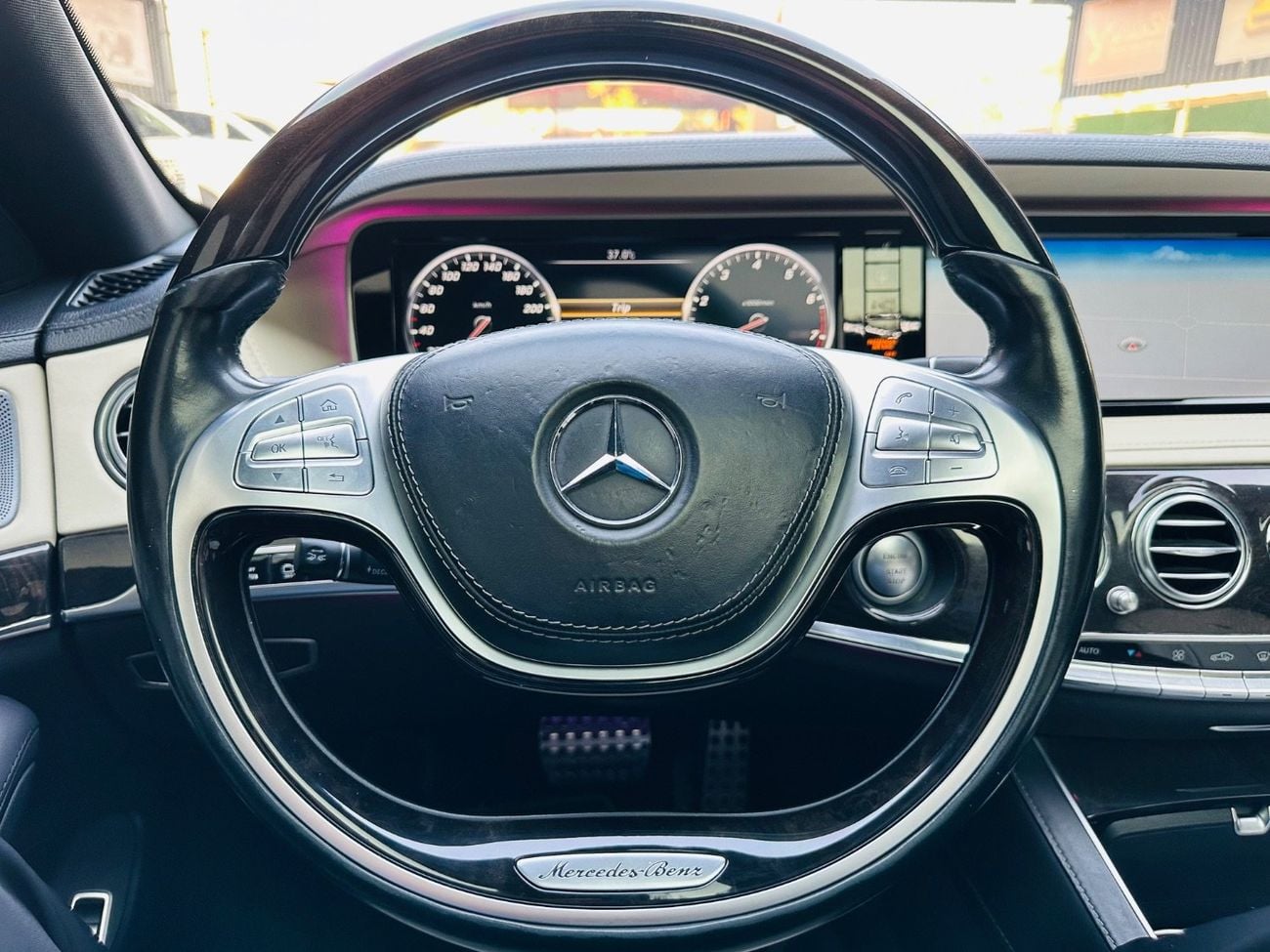 مرسيدس بنز S 550 STD