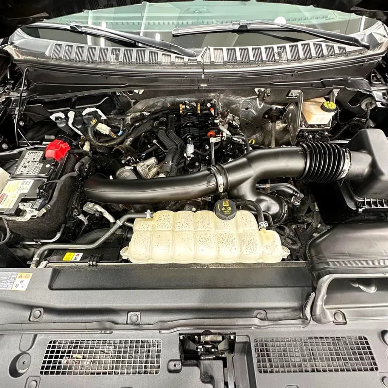 Ford Expedition PLATINUM 3.5L (400 HP) 4WD