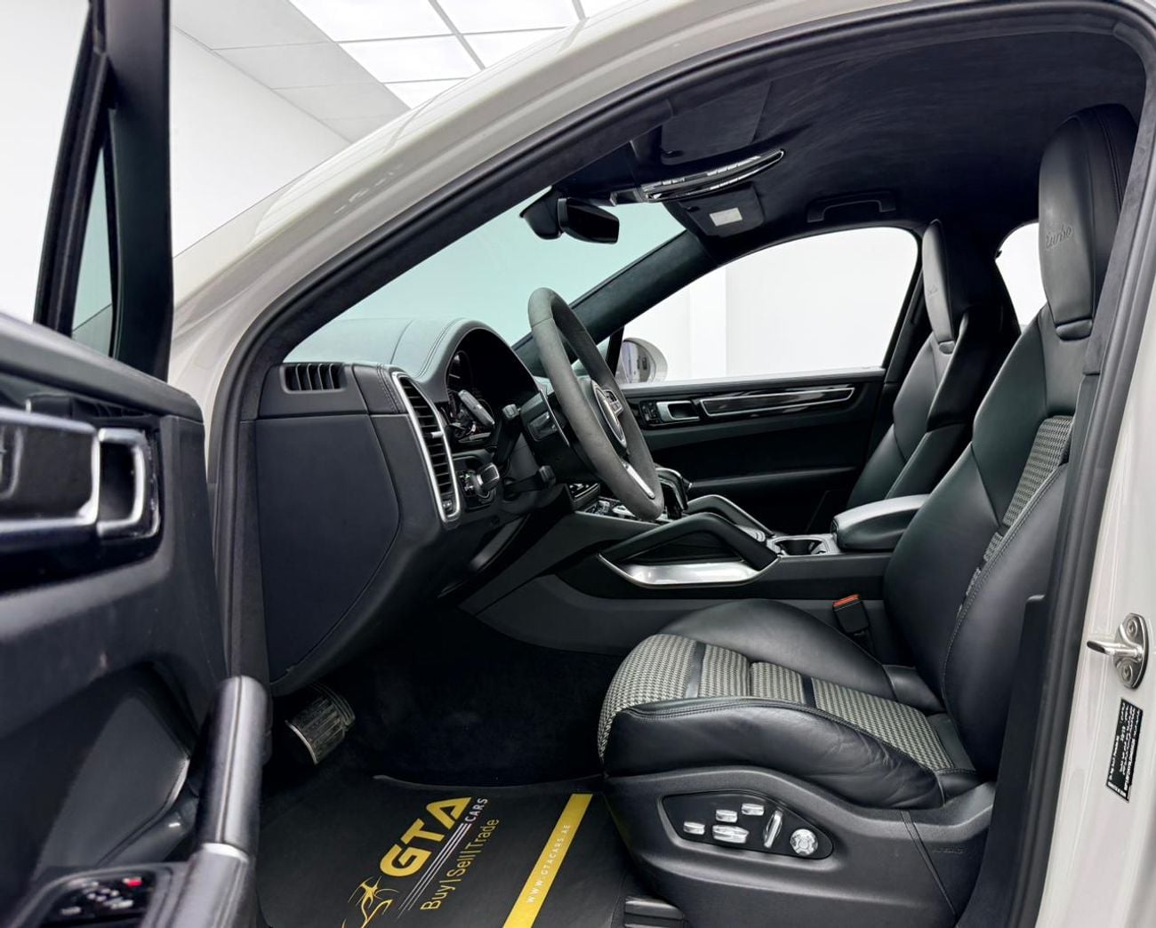 Porsche Cayenne 2020 Porsche Cayenne Coupe Turbo, 2026 Porsche Warranty, Full Porsche Service History, GCC