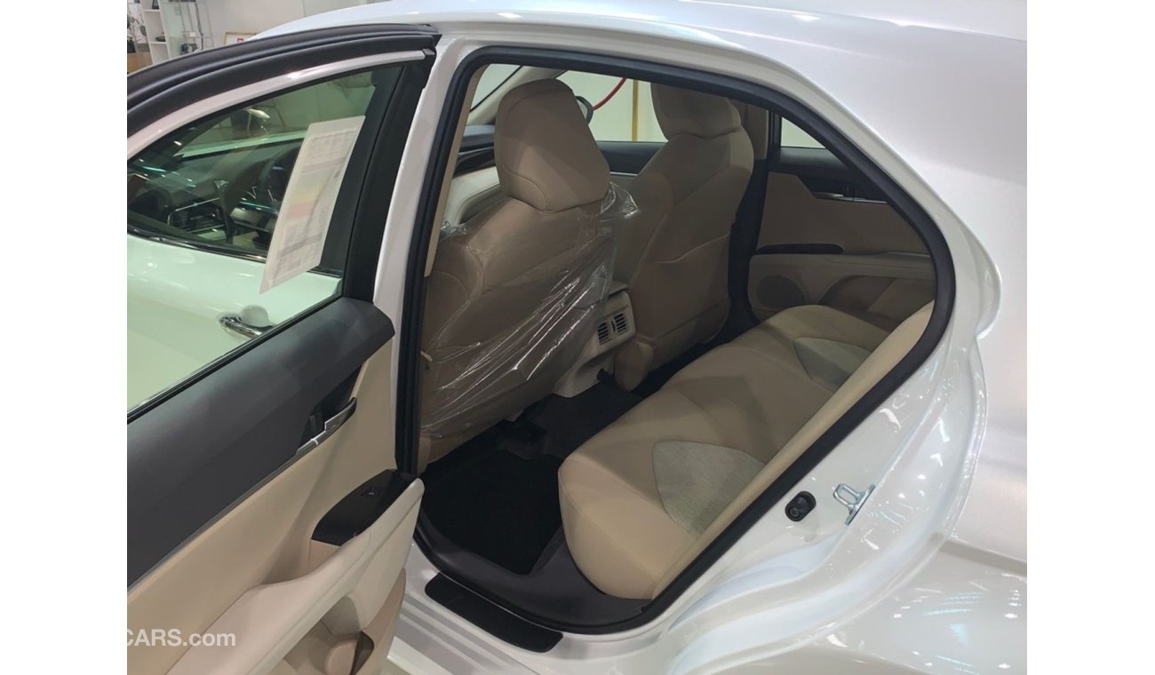 Toyota Camry V4 Full Option MY2020 ( Warranty 7 Years / Unlimited K.M )