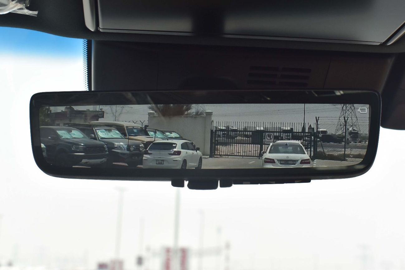 لكزس LX 700h LX700 3.5L HEV (22' ALY, HEAD-UP DISPLAY, 7STR W/ RSE)