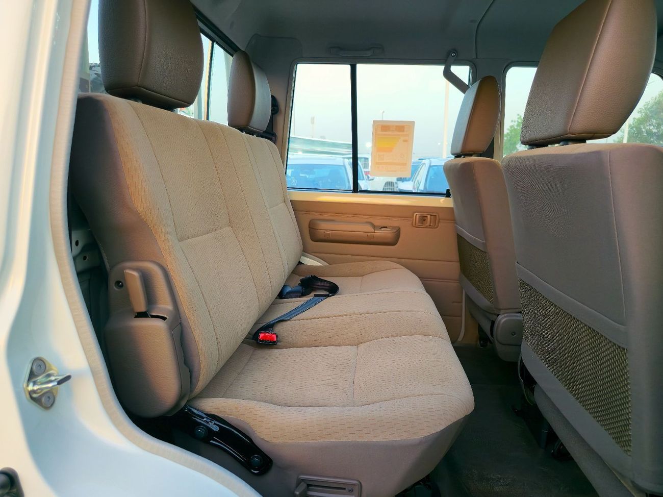 تويوتا لاند كروزر بيك آب TOYOTA LC 79 DOUBLE CABIN DIESEL 2.8 M/T - STD - E - 2025