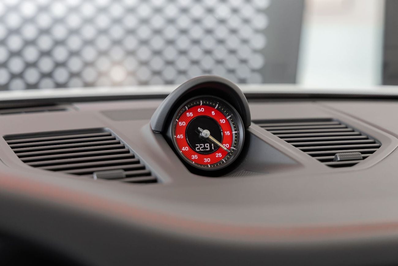 Porsche 911 GT3 RS 4.0L (520 HP) Coupe Porsche 911 GT3 RS | High Performance | Japanese Specs | 2023