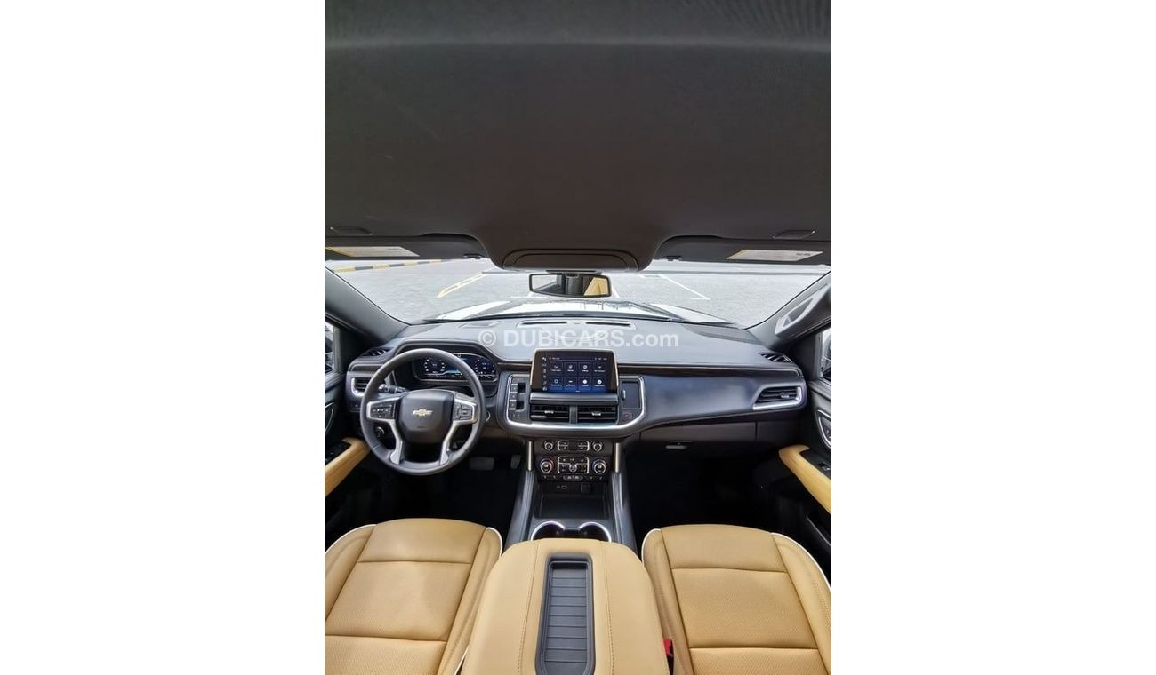 Chevrolet Suburban Chevrolet LT Suburban - 2023- Black