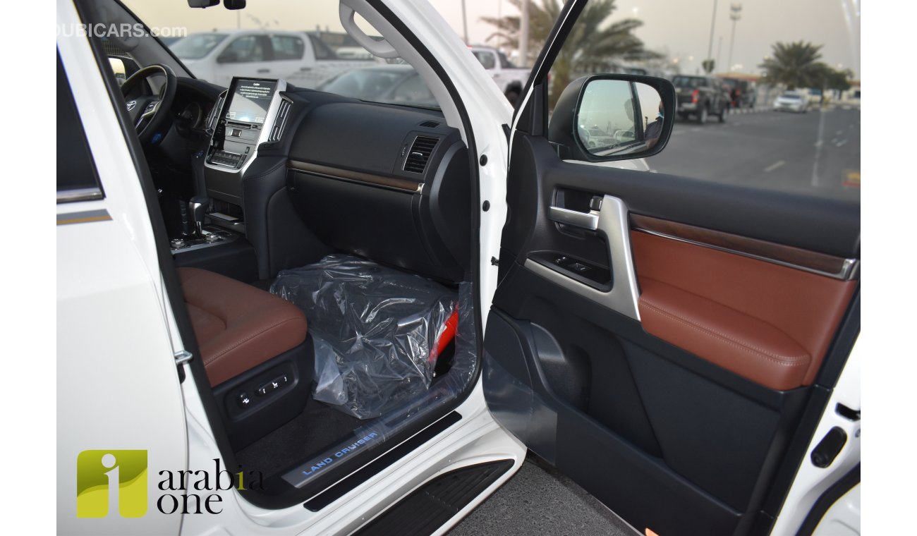 تويوتا لاند كروزر - VXR - 4.6L - SPARE DOOR MOUNTED (LIMITED STOCK AVAILABLE ONLY FOR EXPORT)