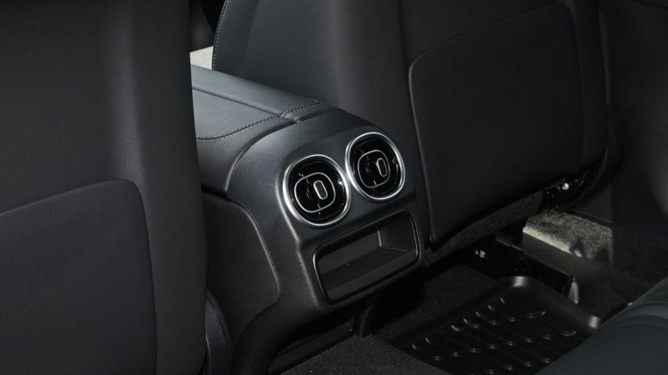 Mercedes-Benz C 200 Mercedes-Benz C200 - 1.5L Turbocharged - 2024 Brand New