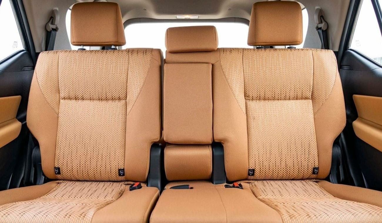 Toyota Fortuner Toyota Fortuner 2.7L Petrol AT MY2025