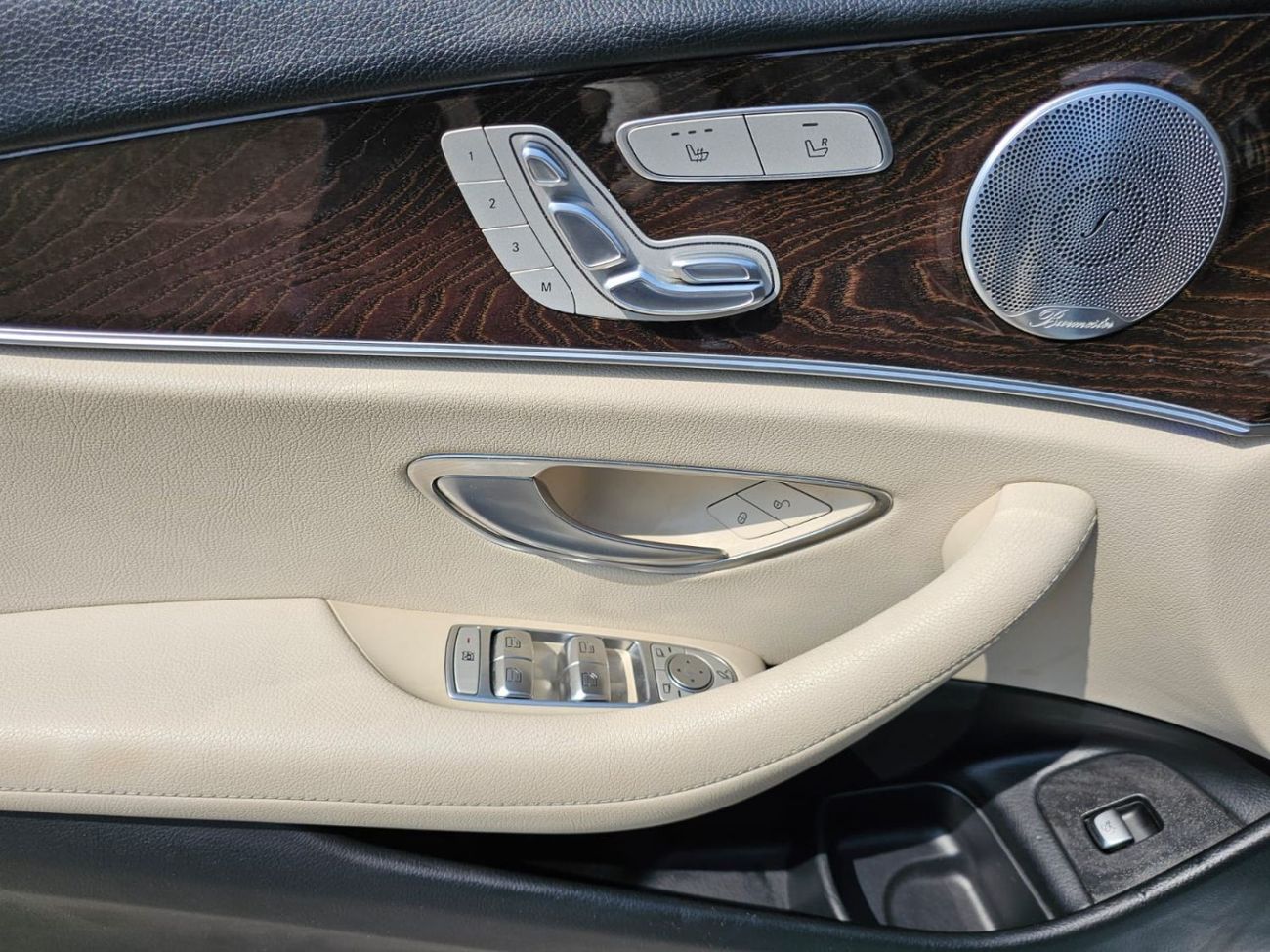 Mercedes-Benz E300 Mercedes-Benz E 300