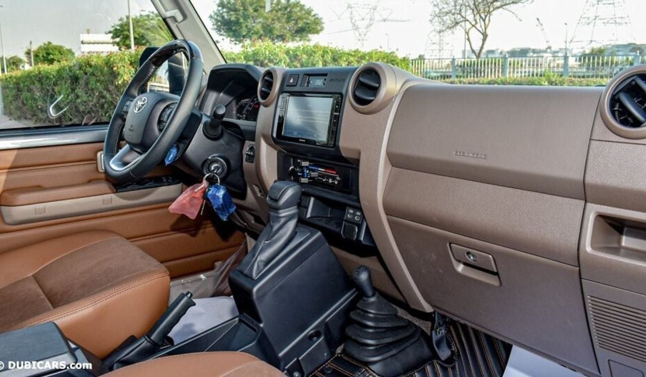 Toyota Land Cruiser 70 LX 4.0L V6 A/T GRJ76 SUV 5DR 2024