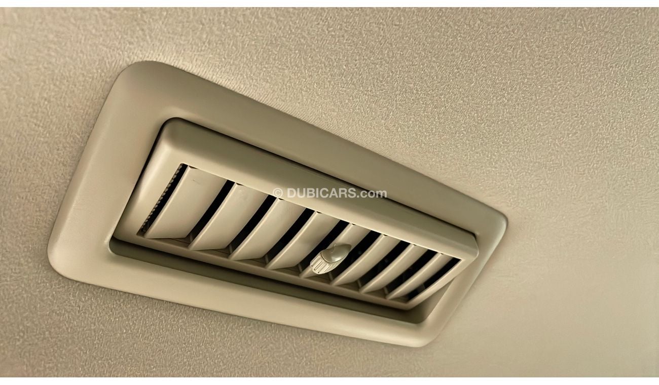 Toyota Land Cruiser GXR 5,700