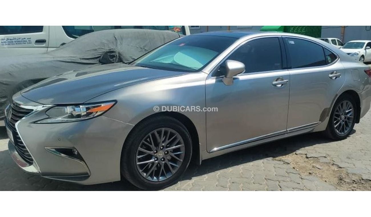 Lexus ES350