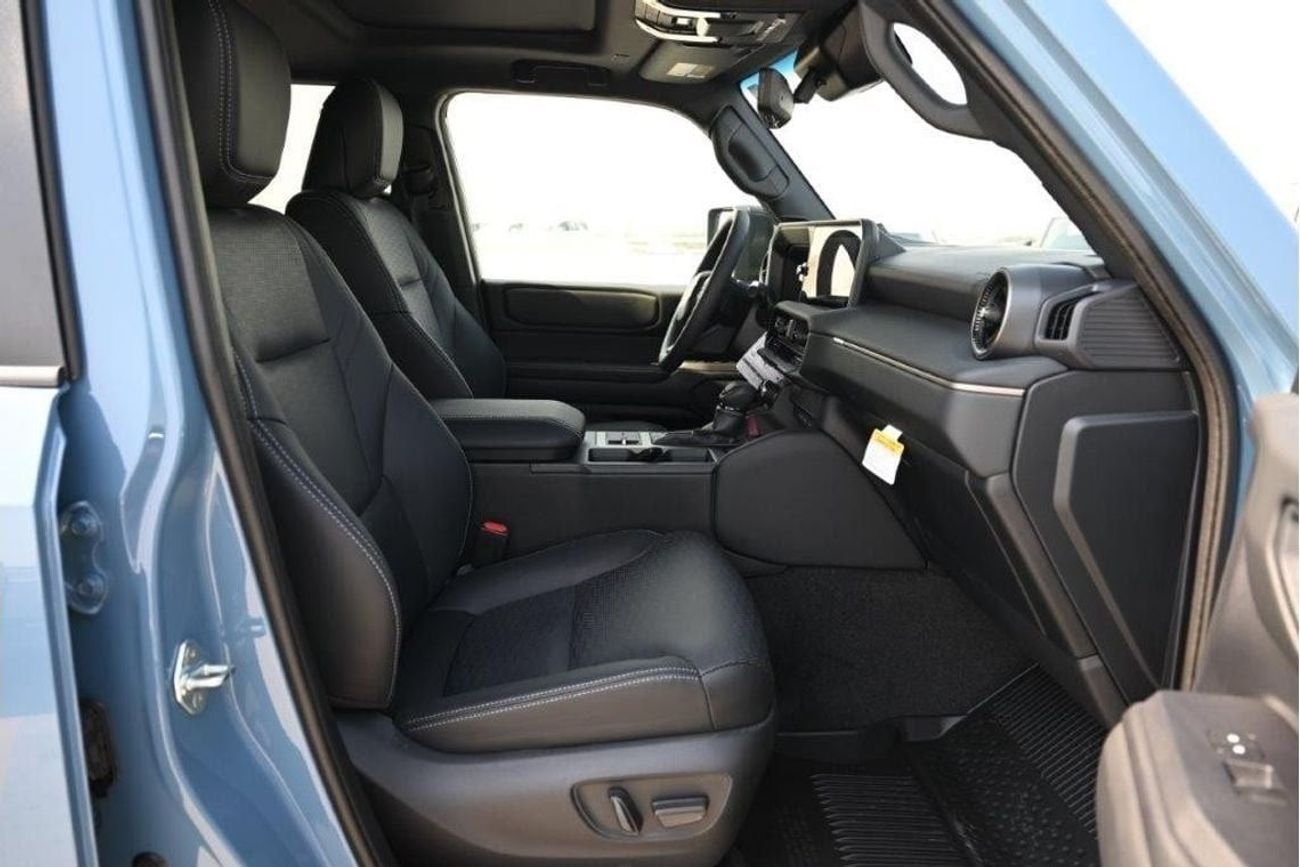 Toyota Land Cruiser LC 250 i-FORCE MAX HYBRID PREMIUM 2.4L TURBO 4WD 5 SEATER AT