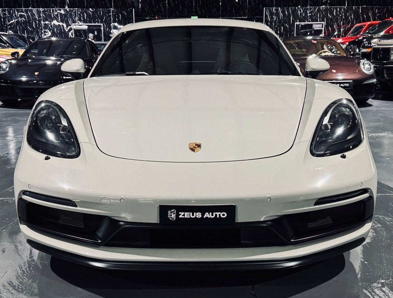 Porsche 718 Cayman GTS 4.0L A/T