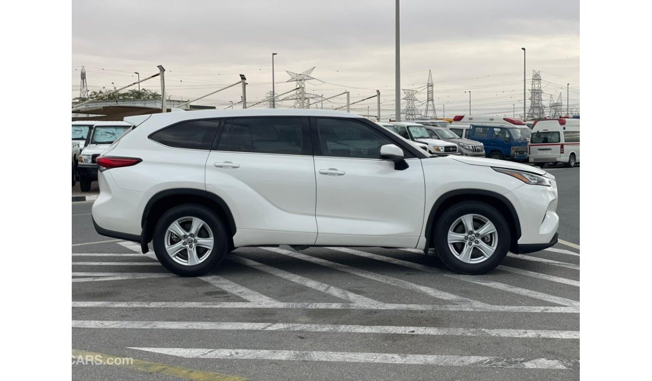 Toyota Highlander 2020 TOYOTA HIGHLANDER LE 3.5L_V6 / EXPORT ONLY