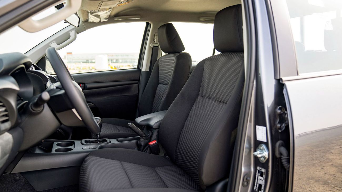 تويوتا هيلوكس 2025 Toyota Hilux 2.4 Double Cab Diesel AT 4x4