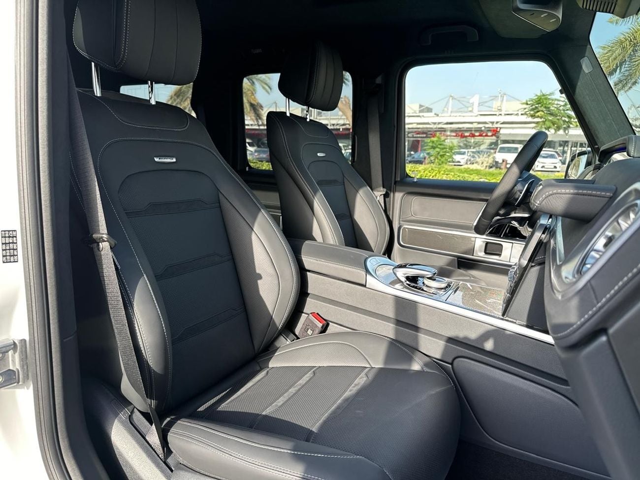 مرسيدس بنز G 63 AMG مرسيدس G63 AMG موديل 2024 كم 0 باقة ليلية مزدوجة