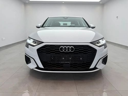 أودي A3 35 TFSI S Line 1.4L GCC Specs