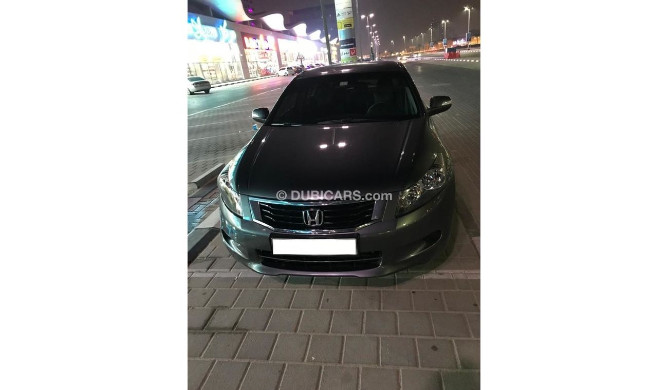 Honda Accord PERFECT CONDITION Honda Accord 2009 Model NEW TIRES, NEW BRAKE PADS & NEW BATTERY!