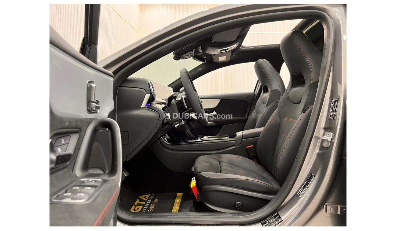 مرسيدس بنز A 200 *Brand New* 2024 Mercedes Benz A200 AMG Hatchback, 5 Years Mercedes Warranty, GCC