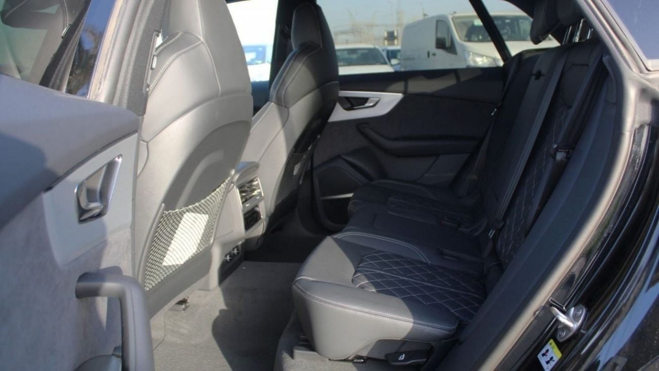 Audi Q8 AUDI Q8 3.0L COMPETITION PLUS MHEV AT (Export and Local)