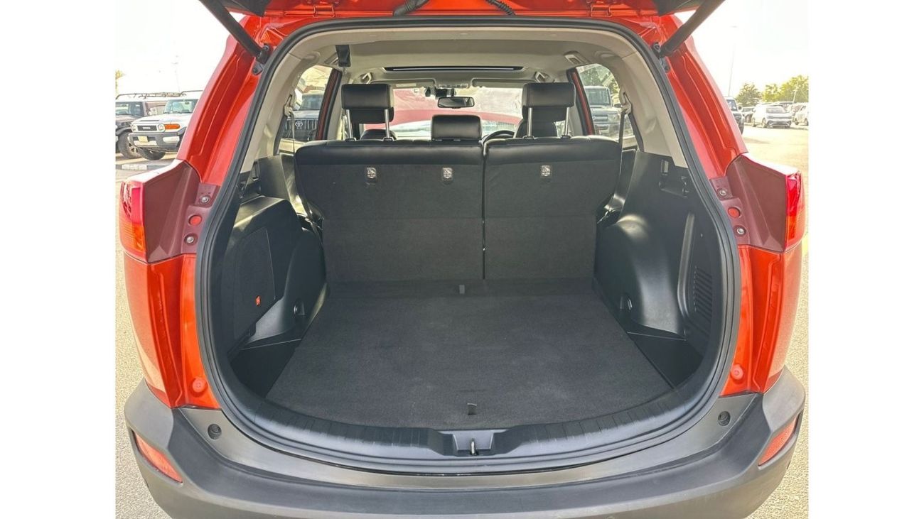 Toyota RAV4 EXCELLENT CONDITION | SUNROOF | 2.2L DIESEL | RHD | 2015 | ELECTRIC SEAT | REAR VIEW CAMERA