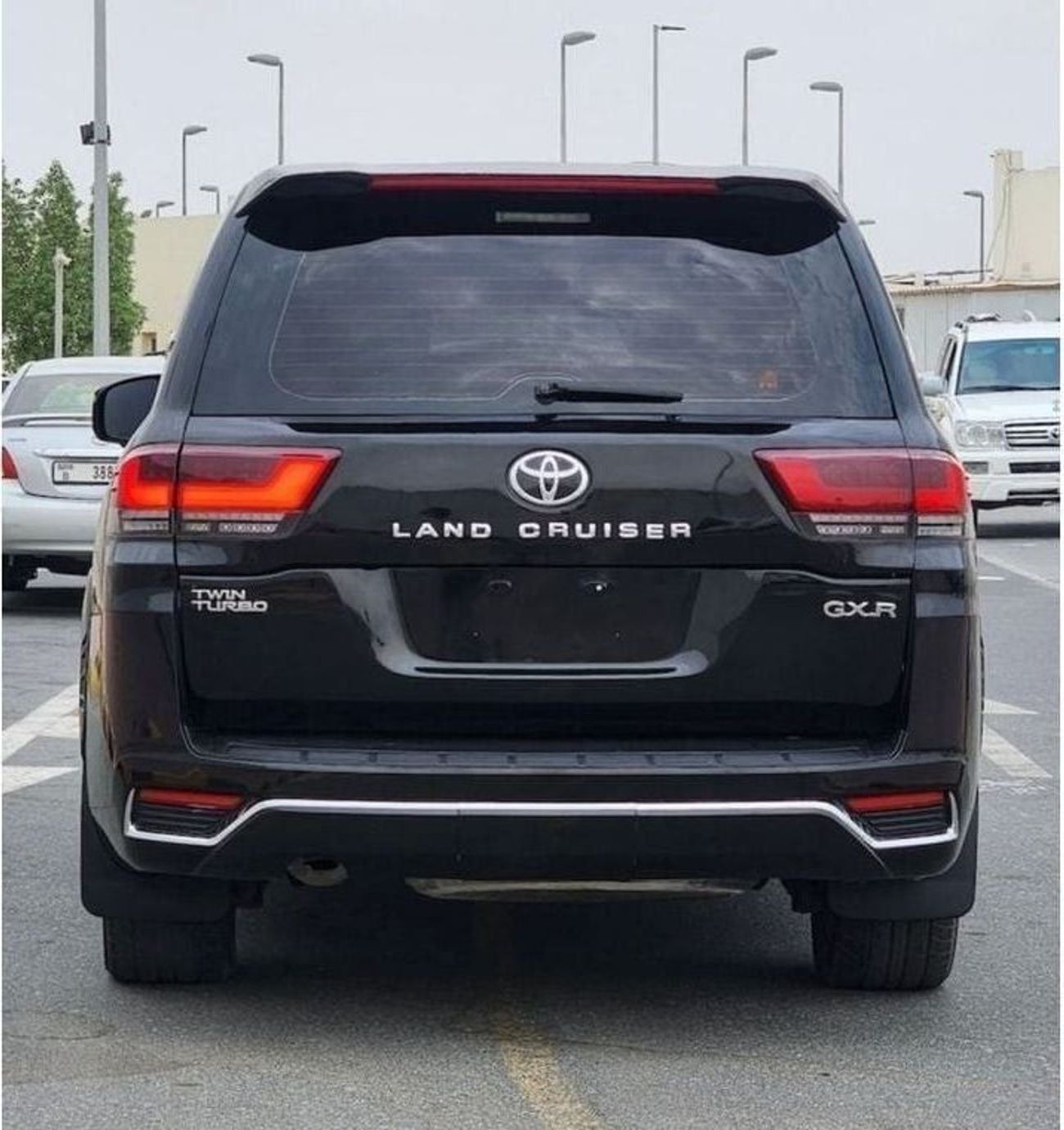 Toyota Land Cruiser 2015 GXR V6 LHD Petrol Engine Full Option Clean Title