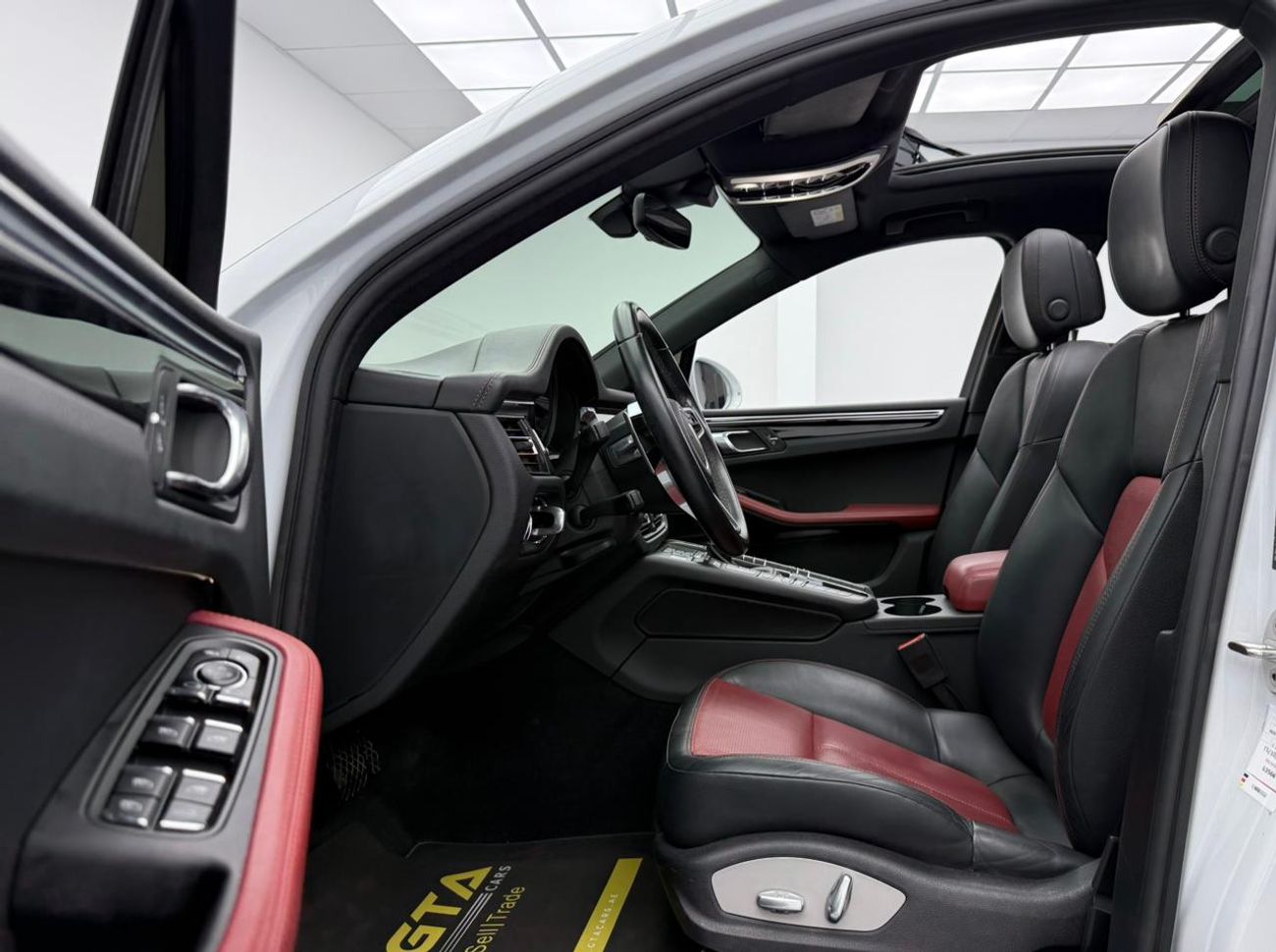 Std 252 Used Std 2.0L (252 HP) 2021 Porsche Macan, Warranty, Sport Chrono ...