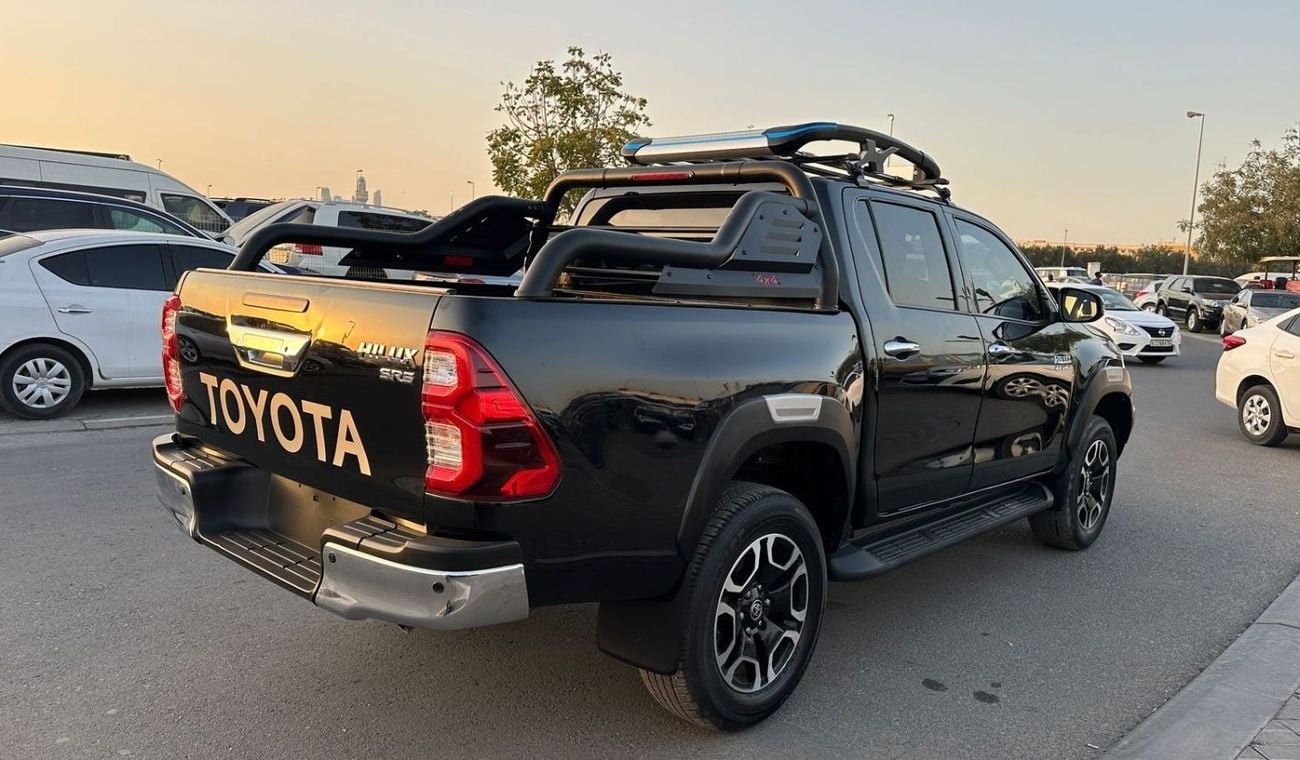 Toyota Hilux SR5 LEATHER ELECTRIC SEATS RHD DIESEL 2.8